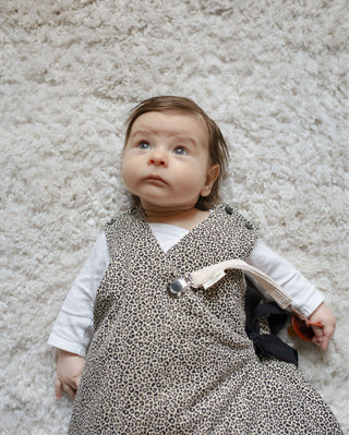 Attache tétine velours beige Maison Mazarine et Moi