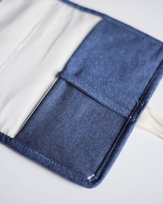 Protège-carnet de santé en denim