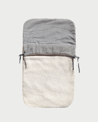 Ouma baby nest in sherpa and gingham checks