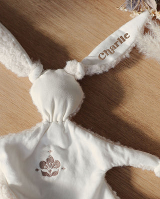 Doudou bébé lapin sherpa de coton personnalisable